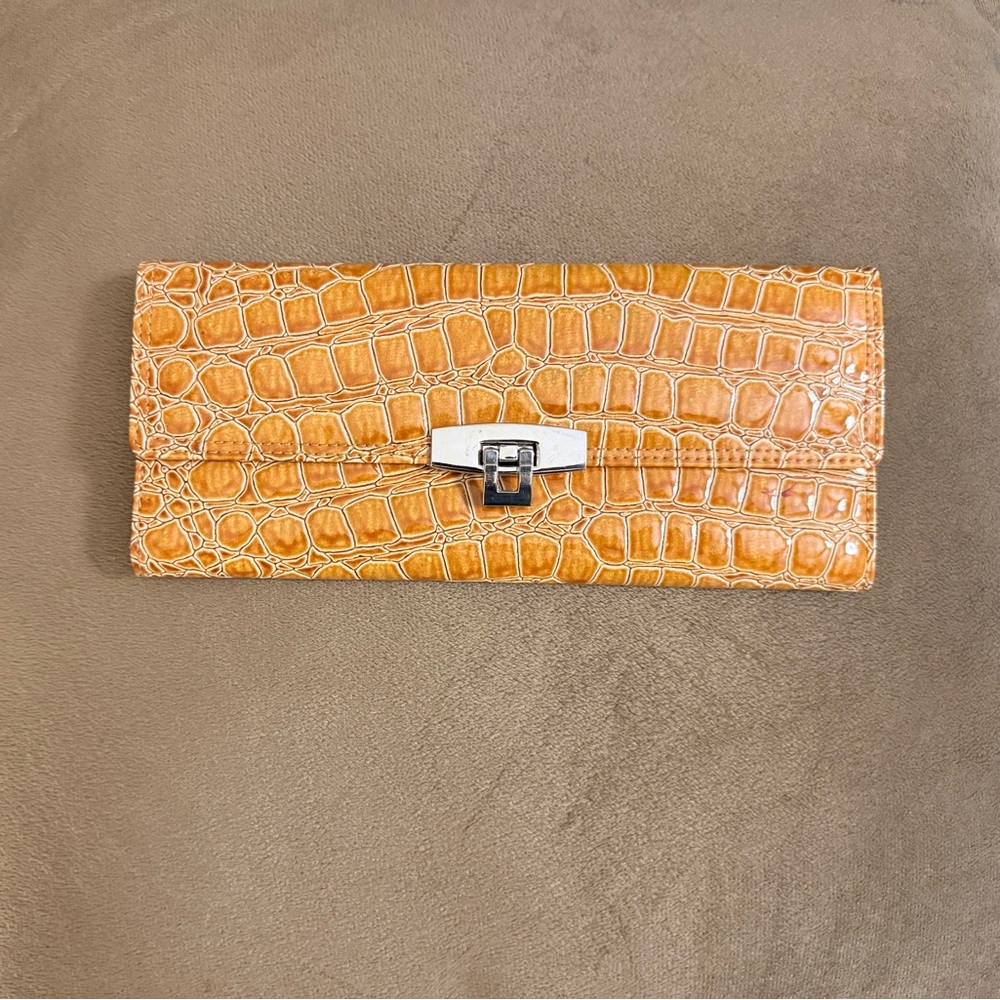 Gold/yellow crocodile print wallet, no brand